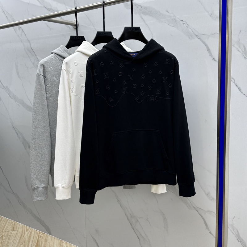 l0vis Vvtt0n hoodies